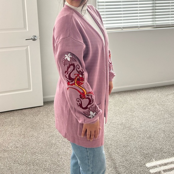 Mulan Mushu cardigan - Picture 3 of 8